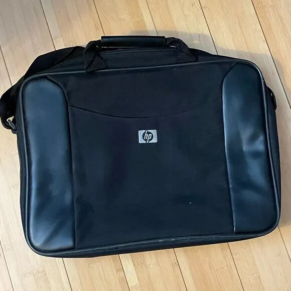 HP HEAVY DUTY WIDE LAPTOP BAG