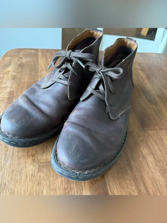 Clarks Collection Brown Leather Chukka Ankle Boots Size 10
