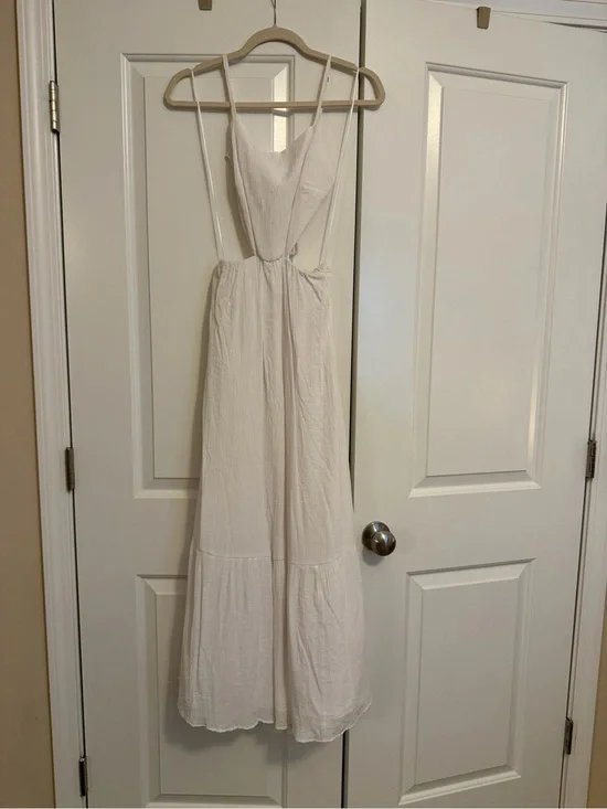 Abercrombie & Fitch Cream Maxi Dress with Spaghetti Straps