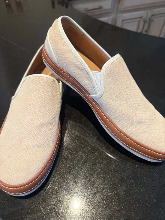 Donald J. Pliner Cream Slip-On Loafers with Brown Trim