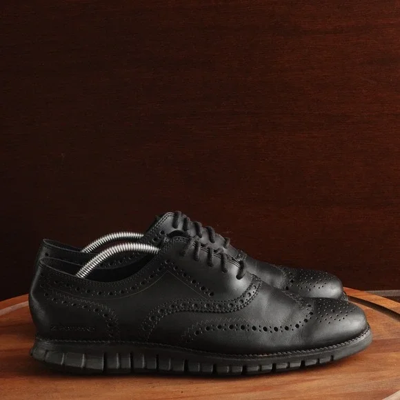 Cole Haan Oxfords Mens SZ 10.5M BLK ZeroGrand Wingtip Leather Office Career Shoe