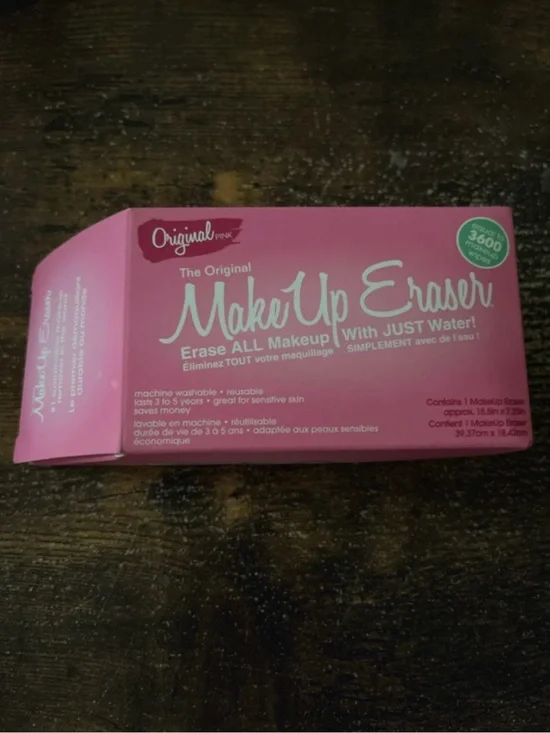 MakeUp Eraser Original Pink Makeup Removal Cloth by MakeUp Eraser
