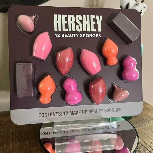 Hershey 12 Makeup Beauty Sponges, new!