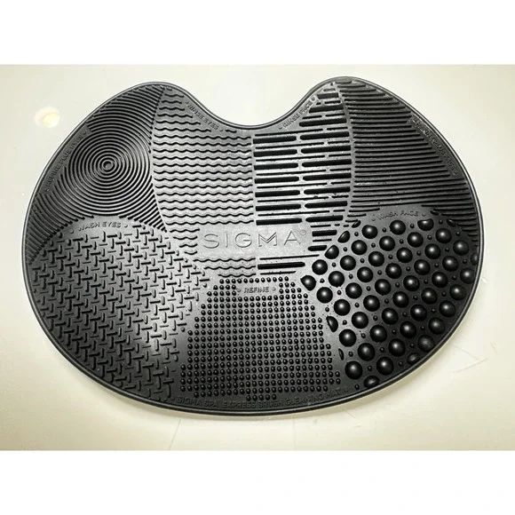 Sigma Beauty - Sigma Spa Express Brush Cleaning Mat - Black