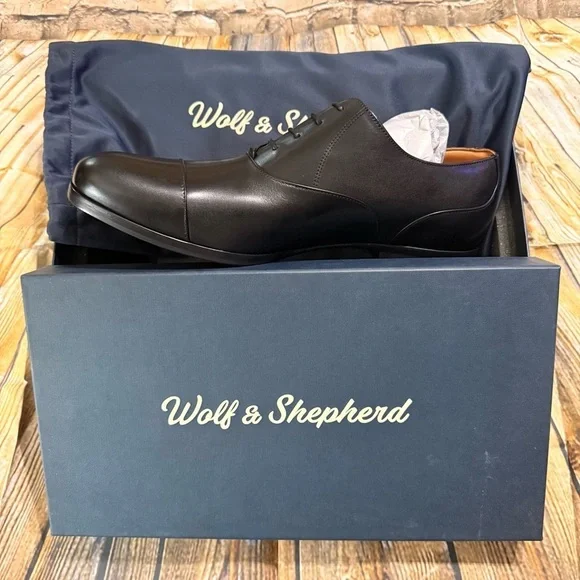 NIB Wolf & Shepherd Black Leather Closet Cap Toe Black Leather Oxfords