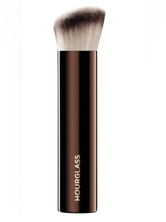 Hourglass Vanish Seamless Finish Foundation Brush