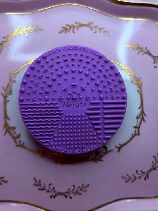 Norate Purple Silicone Brush Cleansing Pad