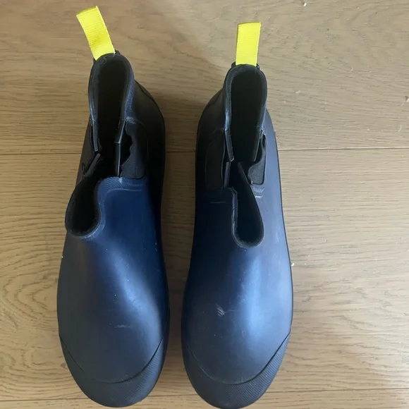 Tretorn waterproof Chelsea rain boots