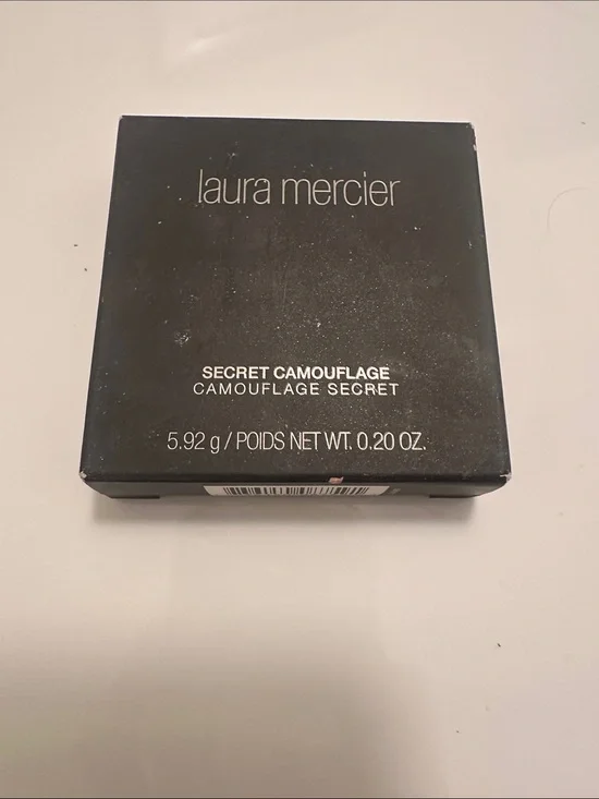 laura mercier Secret Camouflage Compact