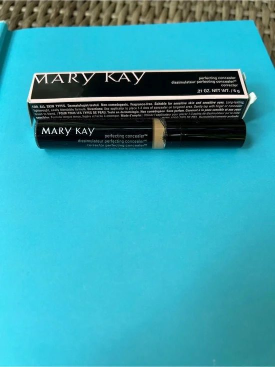 Mary Kay Perfecting Concealer - Natural Shade