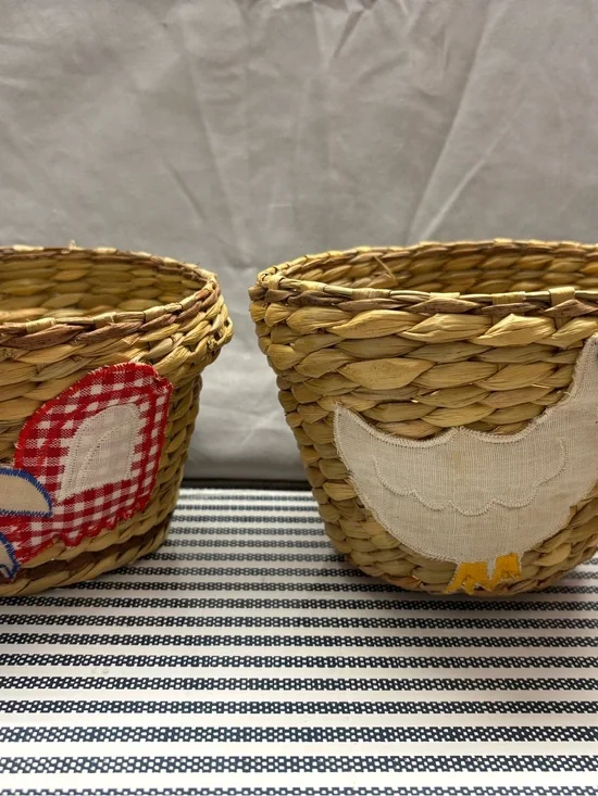 Handwoven Natural Straw Decorative Basket with White Chicken Appliqué