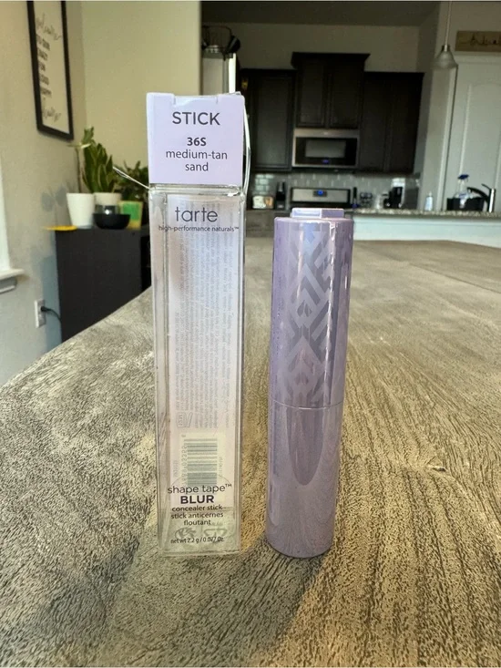 tarte Shape Tape Blur Concealer Stick