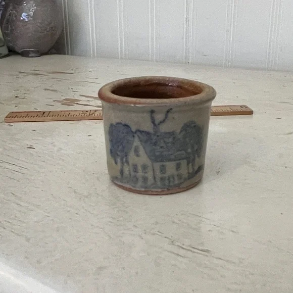 1990 Miniature Salt Glazed Stoneware Dollhouse house Crock 2