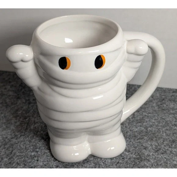 Target HYDE And EEK!  Mummy Stoneware Coffee Mug Halloween 14 oz