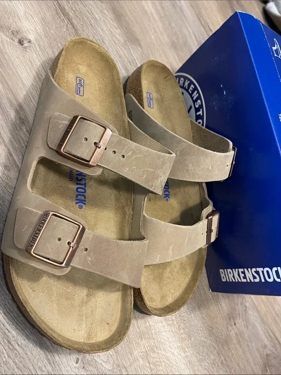 Birkenstock Arizona Softbed in Tobacco NEW IN BOX