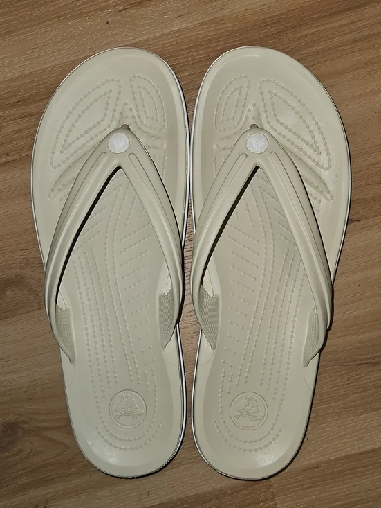 CROCS Men's Beige Cream Flip-Flop Sandals