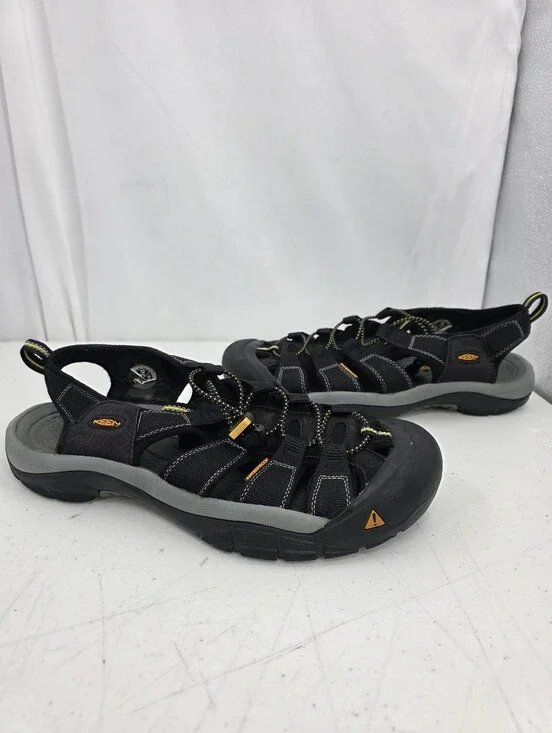 KEEN Men's Sandal Size 12 Black Newport H2 Waterproof Outdoor Sport Adjustable.
