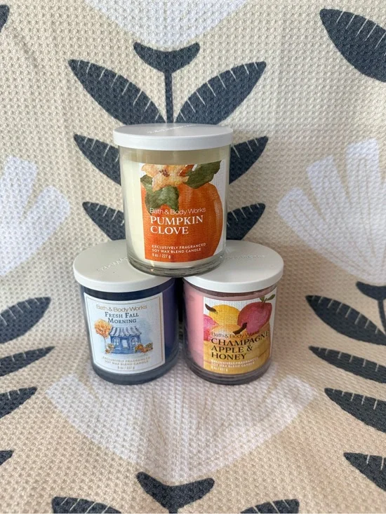 Bath & Body Works Single Wick Pumpkin Clove, Fall Morning & Champagne Apple