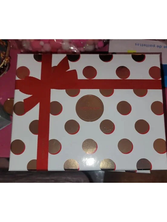 ESTEE LAUDER HOLIDAY GIFT EMPTY BOX - 9