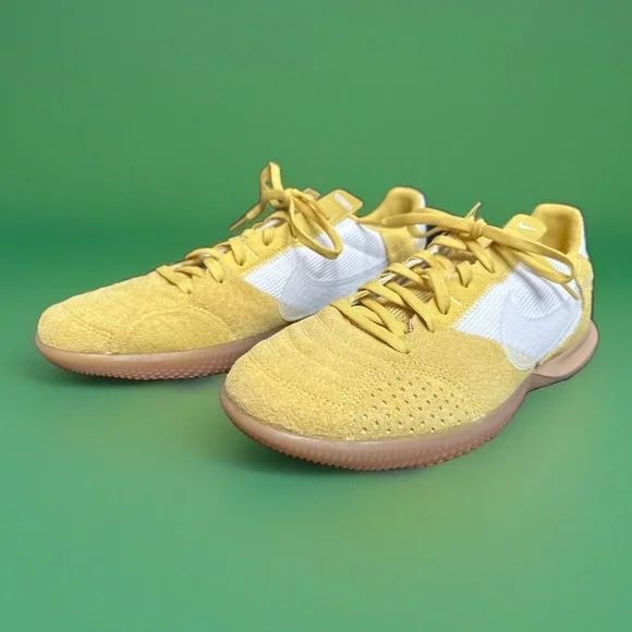 Nike Streetgato Soccer Saturn Gold DC8466-700 Men's 7 Women's 8.5 **NEW**