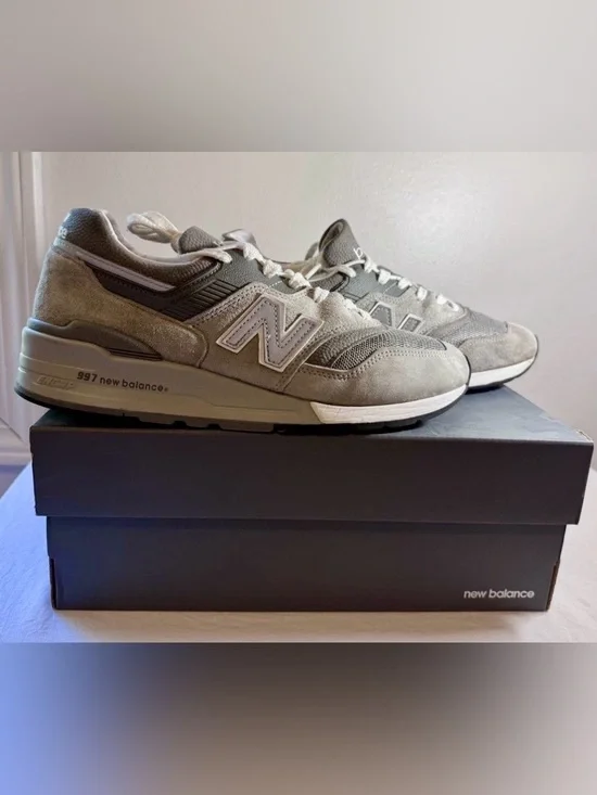 New Balance 997 Made in USA Grey Suede Sneakers M997GY Size 9