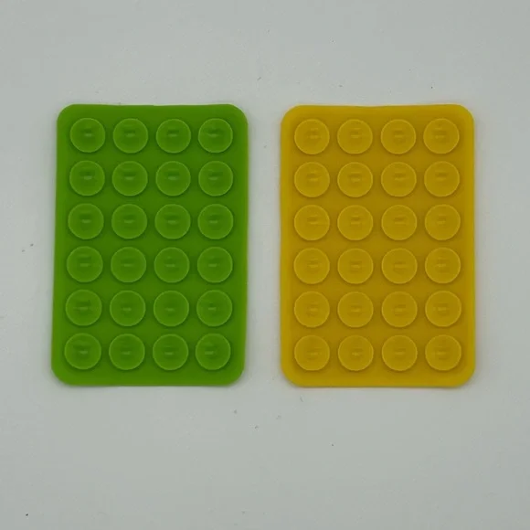 Green and Yellow Suction Grip Mount Set