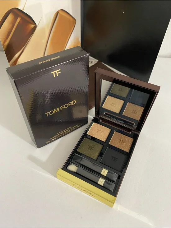 Tom Ford Eye Color Quad Eyeshadow Palette, 47 Olive Smoke, Full Size, 5.2 g, New