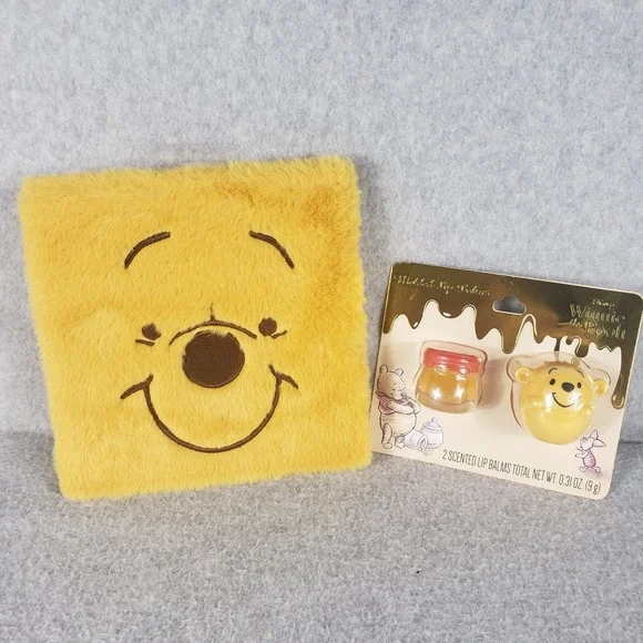 Disney Winnie the Pooh Eyeshadow Palette & Scented Lip Balm Set Taste Beauty NEW