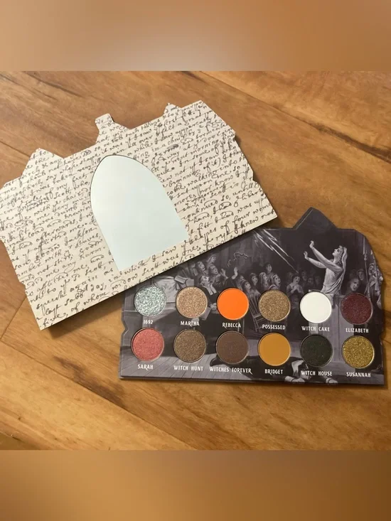 WICKED SISTERS COSMETICS 'Sister Salem' Eyeshadow Palette - 12 shades - NOT USED