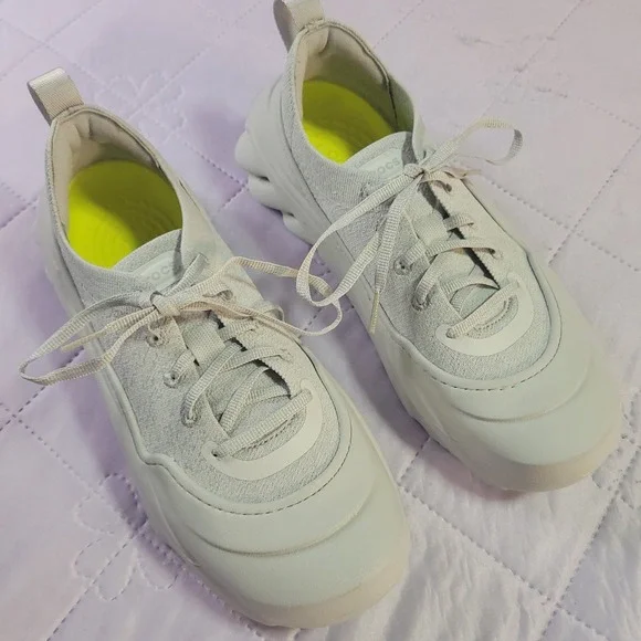 Crocs Echo Storm Tundra Light Grey Men 9 Women 11 Sneakers 210079-1NF