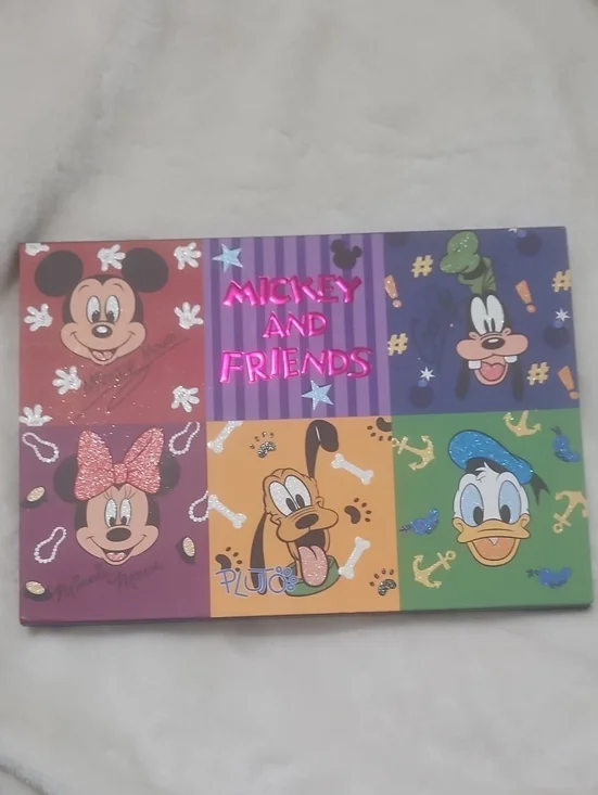 Disney Mickey and Friends Eyeshadow Palette - Multicolor