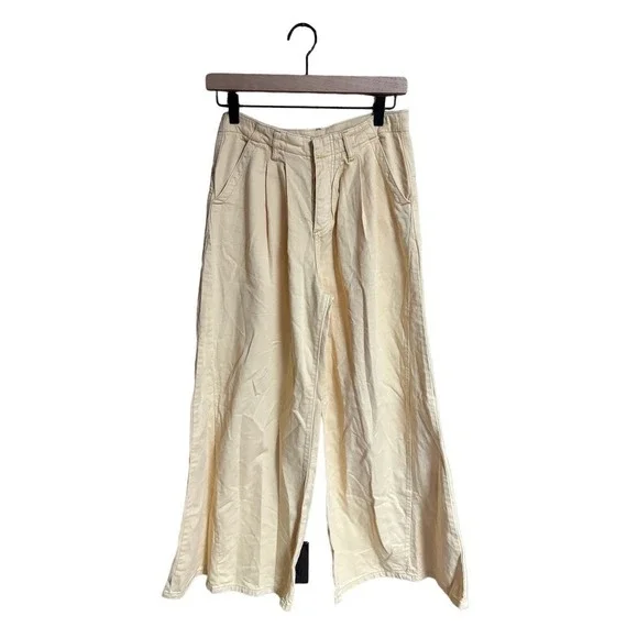 Free People wide leg button fly soft yellow trousers women size 2‎