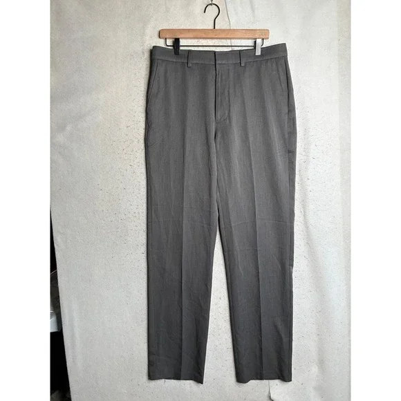 NWT Haggar Standards Mens Straight Fit Super Flex Waistband Pants 34x34 Grey