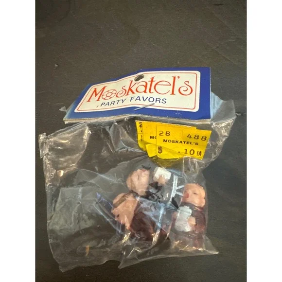 Vintage Moskatels Party Favors Miniature Monk Figurines Set of 3 Hong Kong NEW