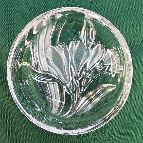 Floral Design, Decorative Dish, Mikasa Studio Nova‎ Crystal Trinket Dish