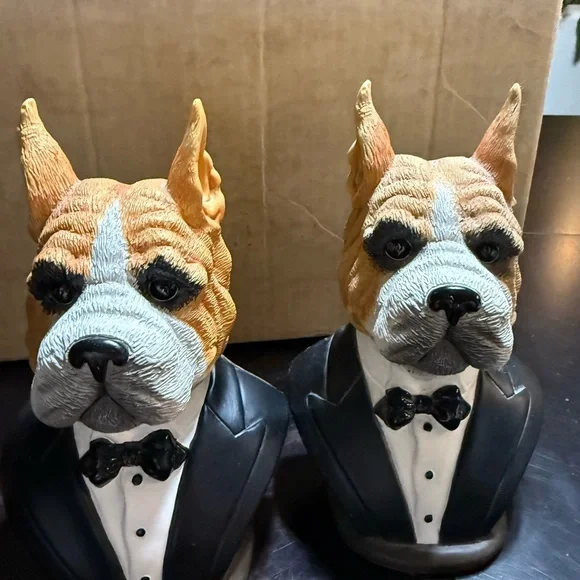 2/pair of Silvestri handcrafted boxer bulldog‎ Tuxedo Butler Resin bookend 7”T