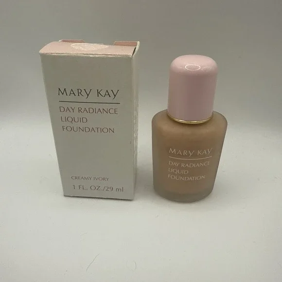 NOS Mary Kay Day Radiance Liquid Foundation Creamy Ivory 1070‎ NIB Very Rare