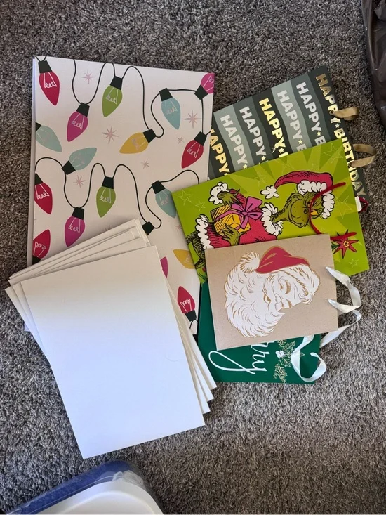 Gift bags and boxes SET