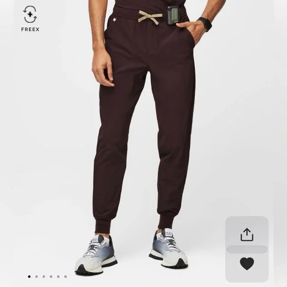 Figs Tansen Men’s Jogger Freex Jogger in Dark Fig.‎