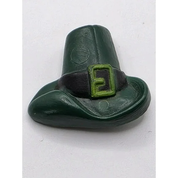 Vintage Leprechaun Hat St Patrick's Day Pin