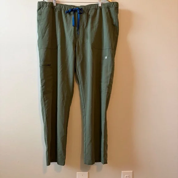 FIGS Cairo Cargo Scrub Pants Olive Green 3XL Technical Collection 2SW20002 Mens