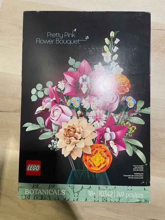Lego Botanicals Pretty Pink and Peach Flower Bouquet
