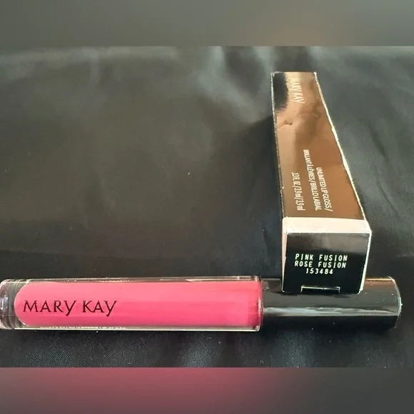 Mary Kay Unlimited Lip Gloss Pink Fusion New in Box