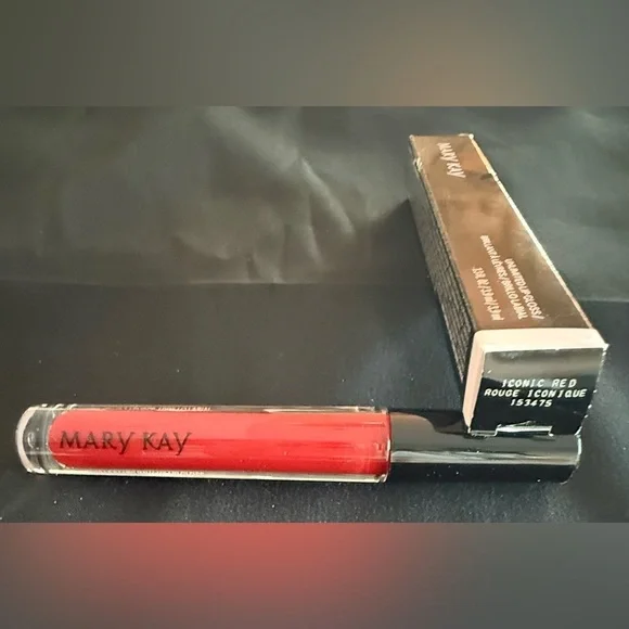 Mary Kay Unlimited Lip Gloss Iconic Red New in Box