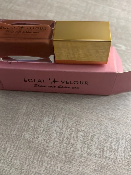 Creamy Liquid Lipstick – Nude Pink Shade