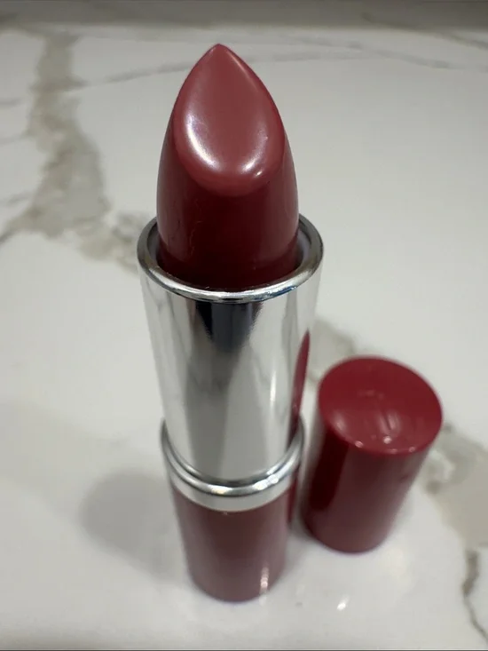 🌸5/$25🌸 Clinique lipstick in plum pop