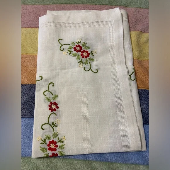 Floral Embroidered Table Cover