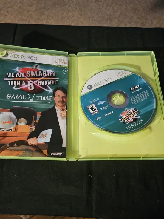 Microsoft Xbox 360 Are You Smarter Than a 5th Grader? Game (Green, Teal, Red)