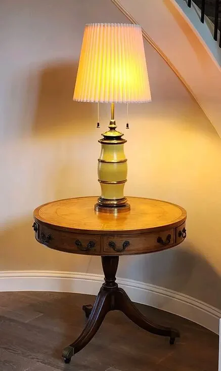 Mid Century STIFFEL Yellow Enamel / Brass DBL Socket Table Lamp 35.5