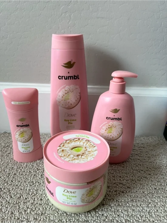 Dove Crumbl Bundle Bodywash hand soap body scrub deodorant NEW $35
